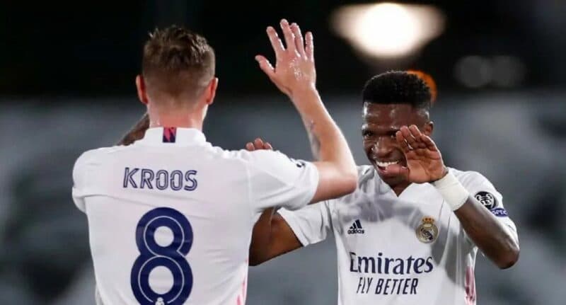 Vinícius Júnior e Kroos pelo Real Madrid