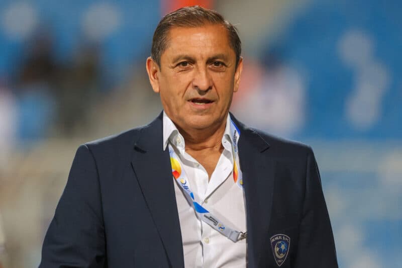 Ramón Díaz, ex-técnico do Al-Hilal e hoje no Vasco
