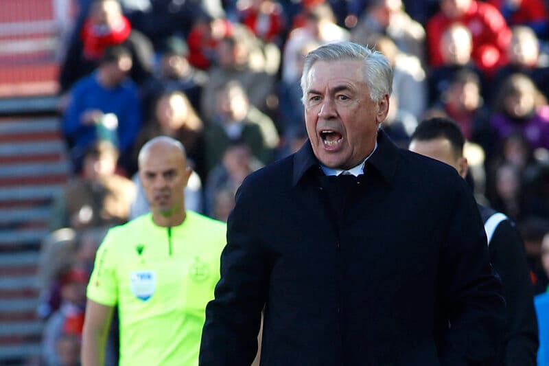 Carlo Ancelotti, técnico do Real Madrid