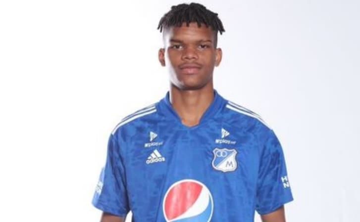 flamengo contrata samuel bello