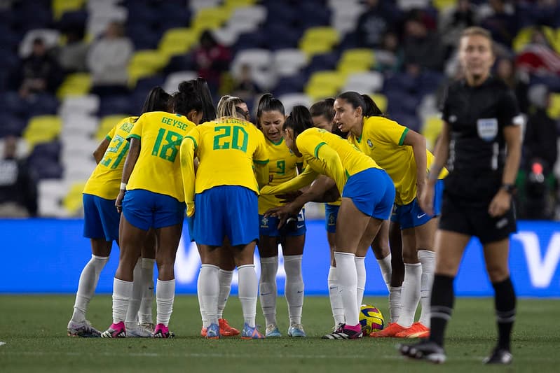 Duda, do Flamengo, foi convocada para a Seleção Brasileira Feminina