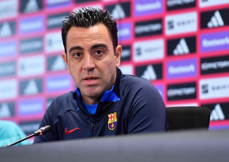 Xavi elogia Vinícius Júnior