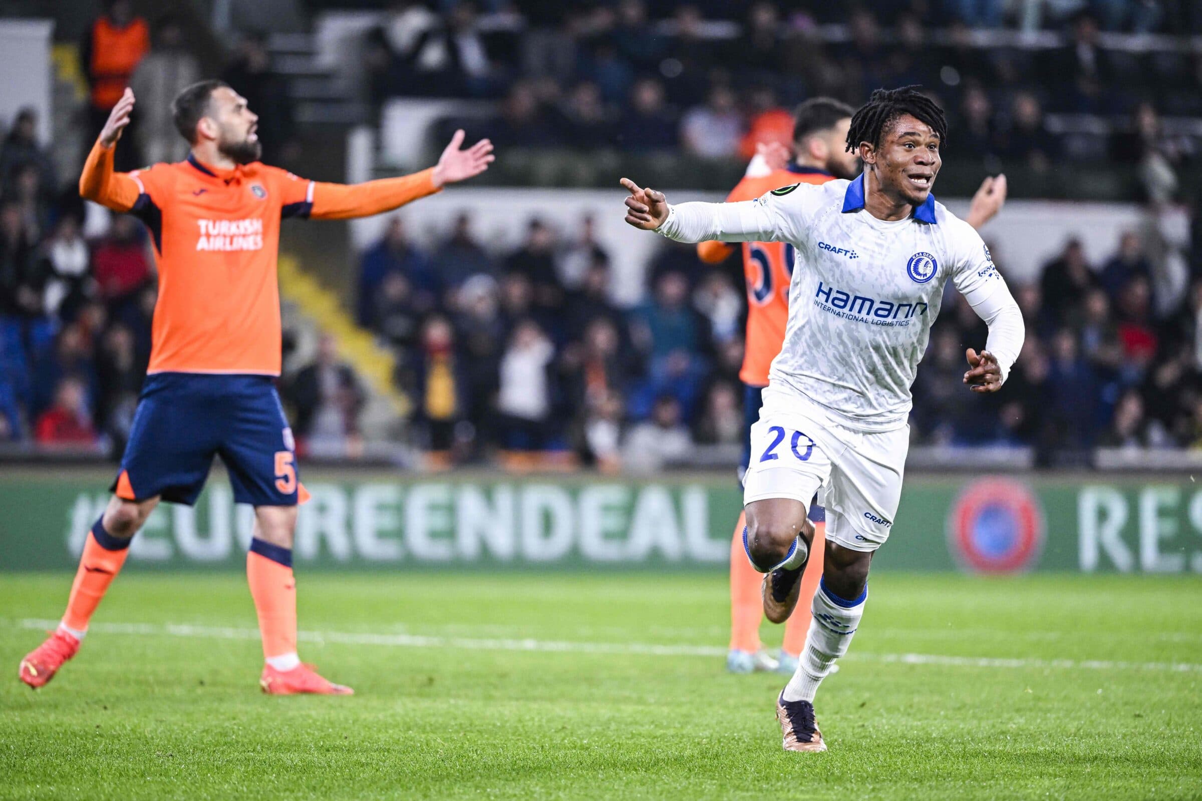 léo duarte ex-flamengo sofre na europa