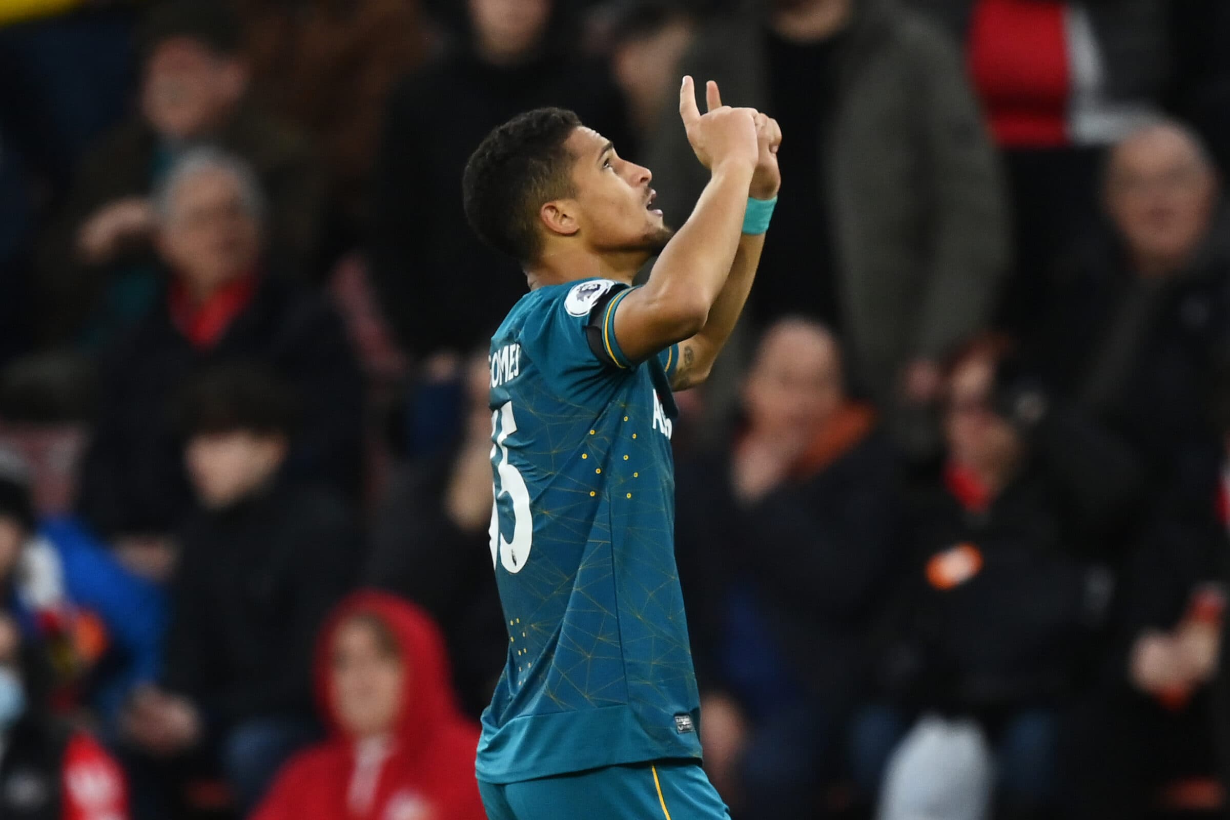 Balanço trimestral do Flamengo revela que Wolverhampton só pagou 20% do valor da venda de João Gomes; última parcela só será paga em 2025