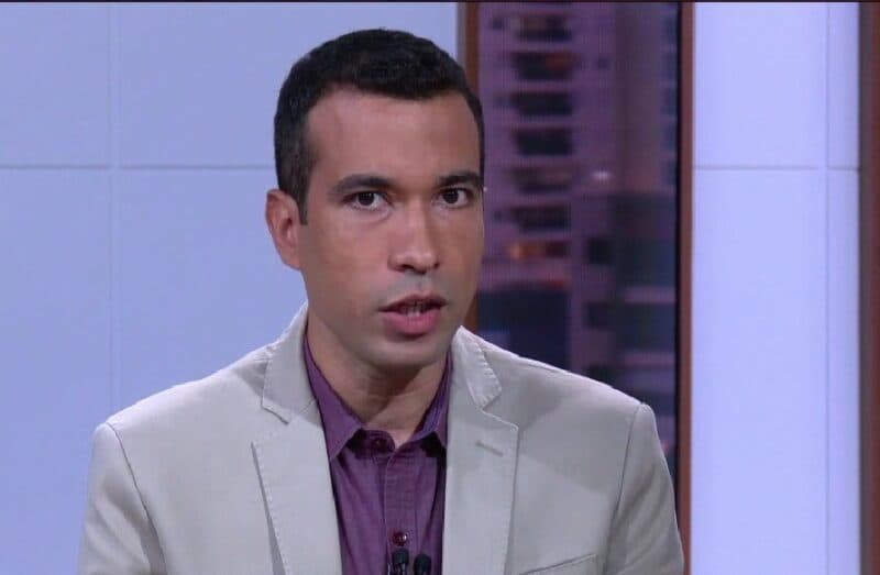 Breiller Pires tem demonstrado bairrismo ao comentar vexames de Flamengo e Palmeiras