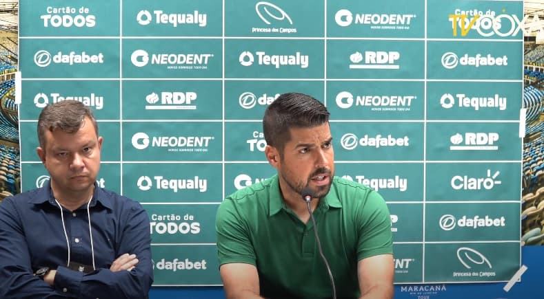 antónio oliveira flamengo e coritiba