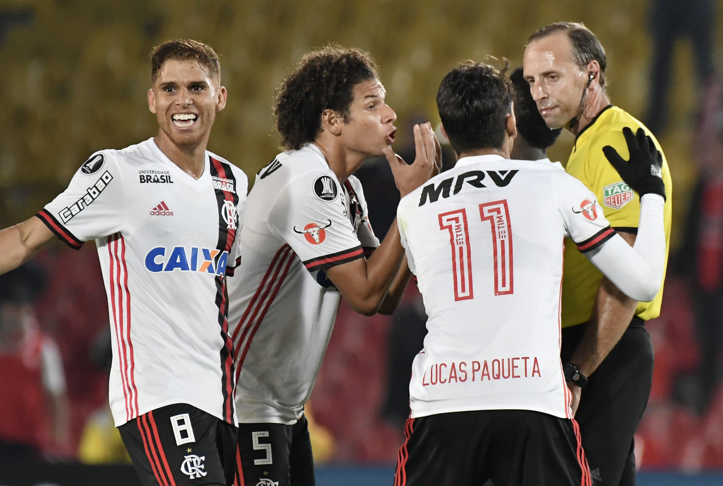 Cuéllar em ação pelo Flamengo