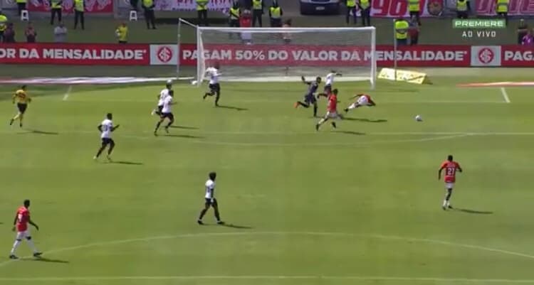 Gol da vitória do Inter foi 'erro crasso' de juiz, diz ex-árbitro