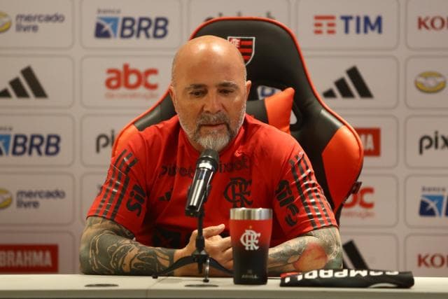 Sampaoli surpreende e prepara novidades no meio-campo do Flamengo para Libertadores