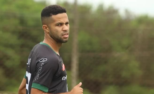 serginho do maringá contra flamengo