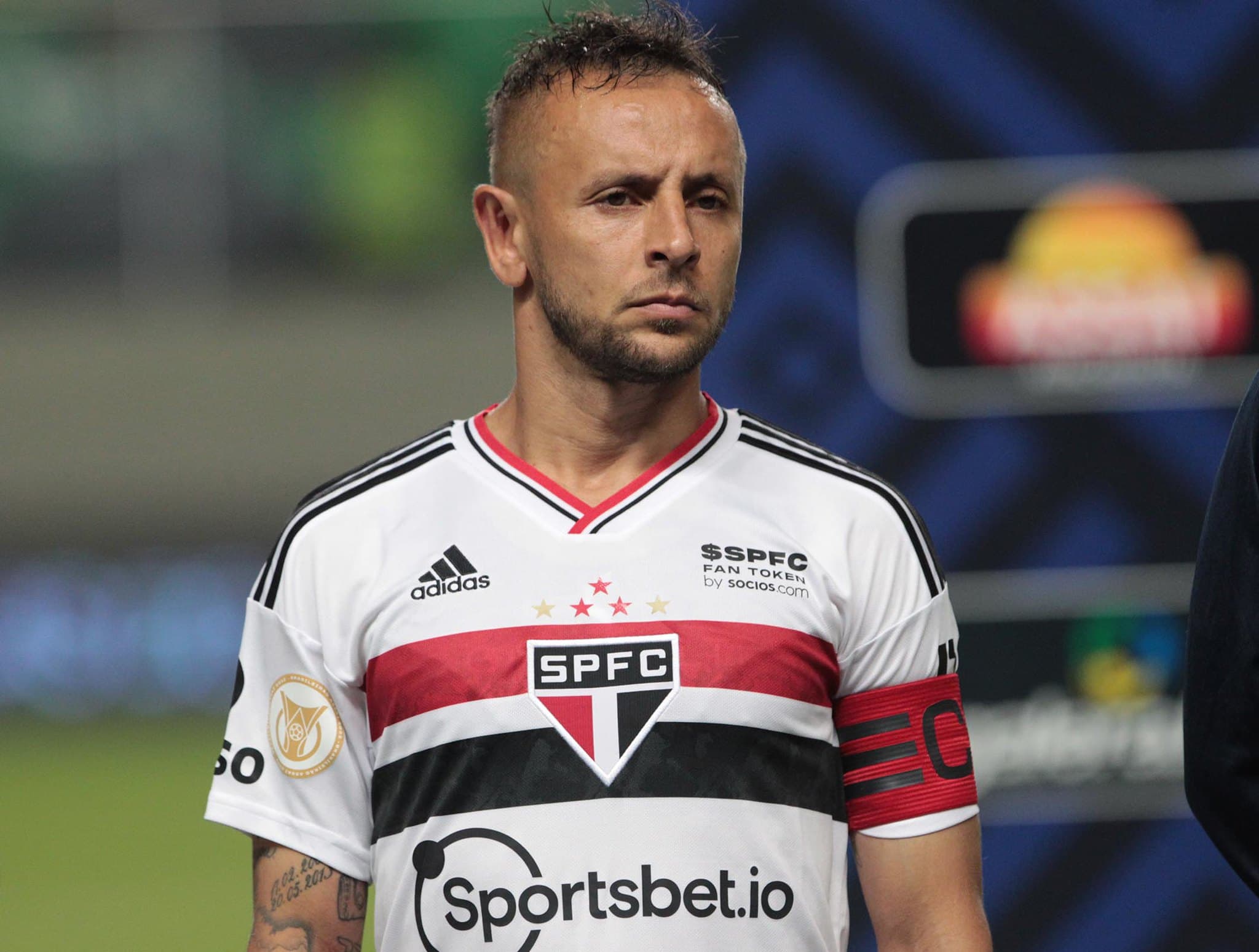 Rafinha já separa espaço para tatuagem de título da Copa do Brasil