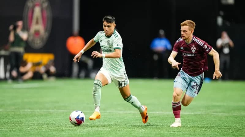 Luiz Araújo em campo pelo Atlanta United; Flamengo oficializou contratação do atacante