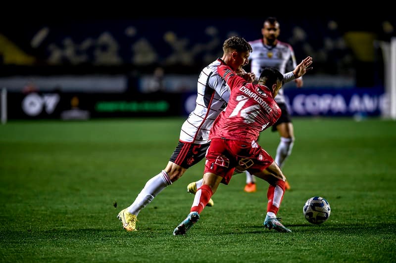 Flamengo cedeu o empate ao Ñublense nessa quarta