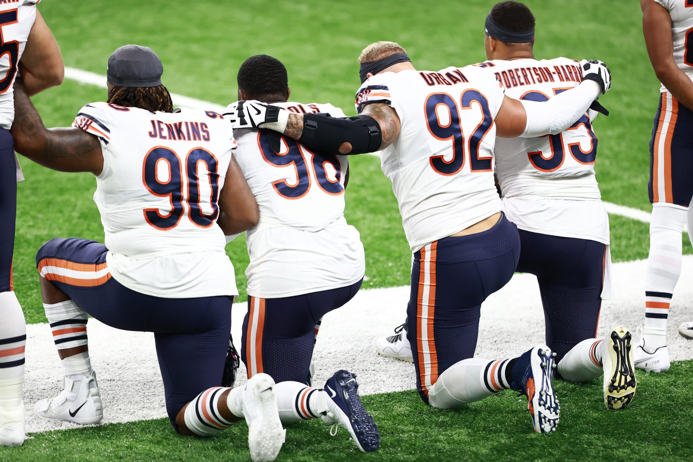 Contra a sua vontade e graças a sua coragem, Vinícius Junior se junta a nomes como Jesse Owens e Muhammad Ali na luta contra o racismo