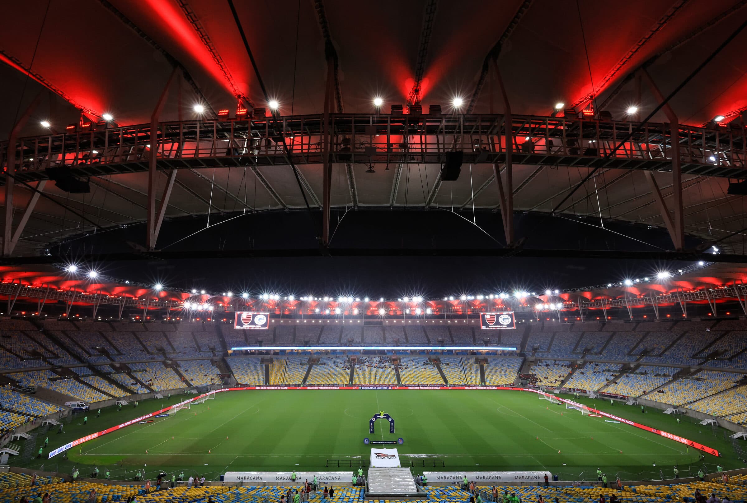 A Prefeitura, junto ao CET-Rio, anunciou interdições no trânsito da região do Maracanã para o Fla-Flu desta terça (16) às 21h