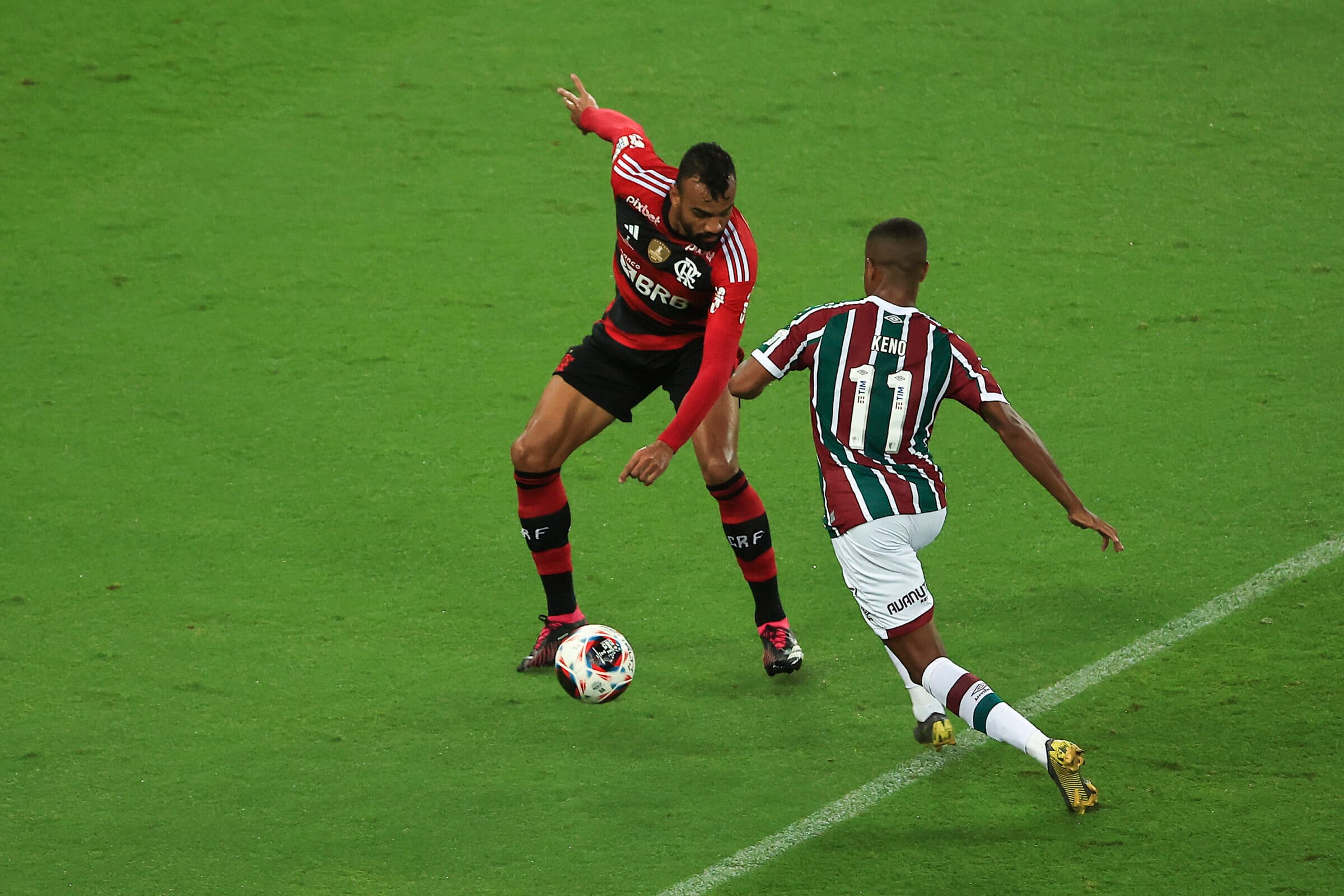 Fabrício Bruno em jogo entre Flamengo e Fluminense
