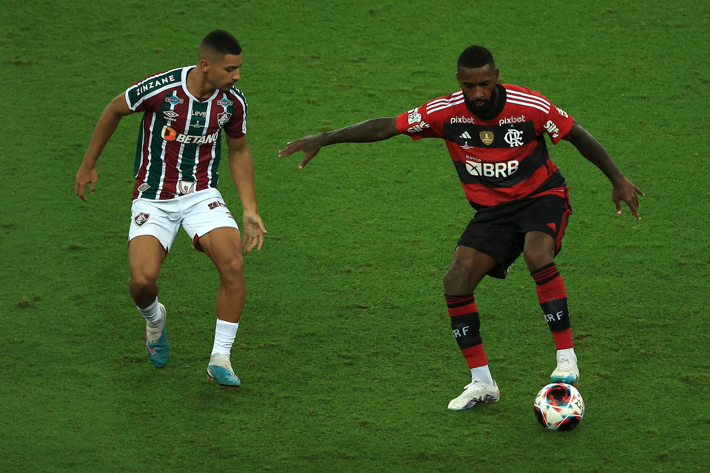 Adversário do Flamengo nesta terça (16), Fluminense tem novos desfalques, incluindo reserva de Alexsander, que também não joga Fla-Flu