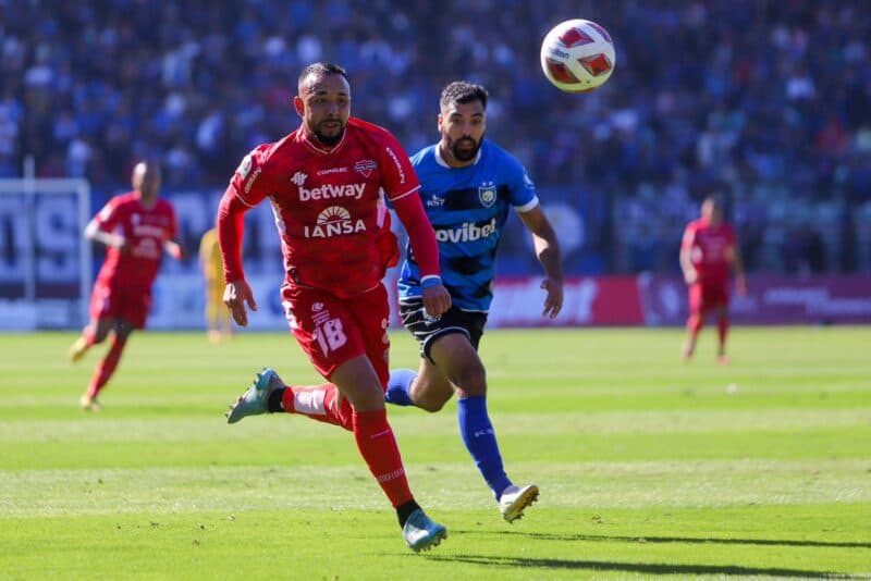 Rival do Flamengo na Libertadores, Ñublense perde para o Huachipato no Campeonato Chileno