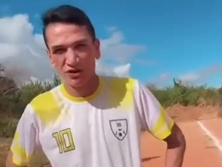 Ronaldo Angelim veste camisa 10