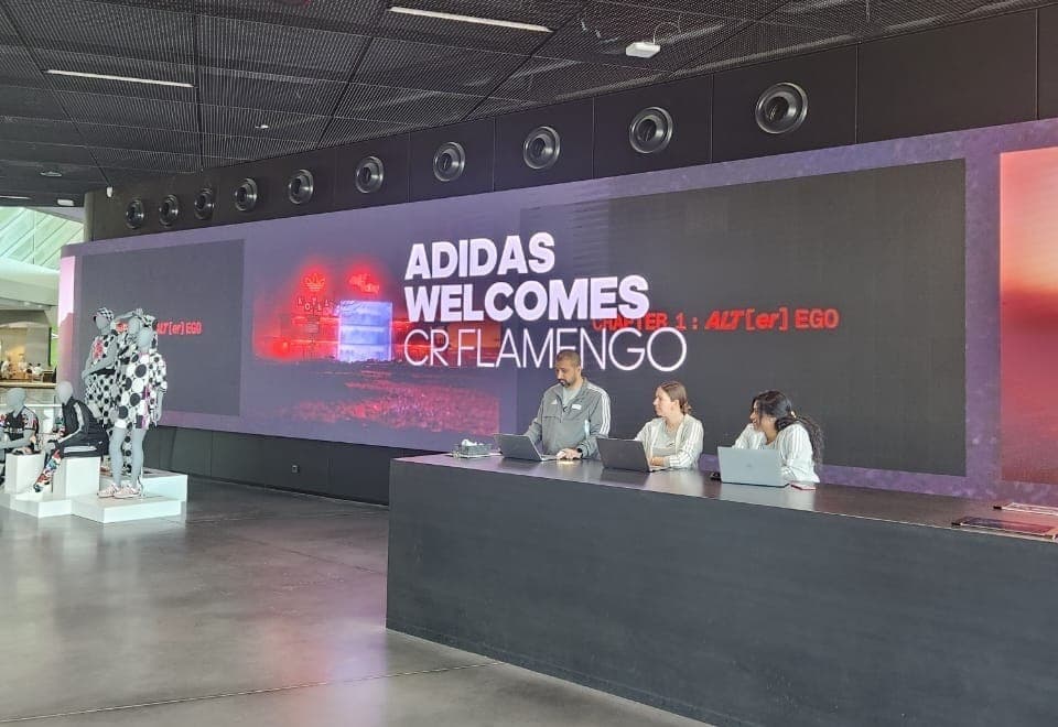 Flamengo visita Adidas na Alemanha