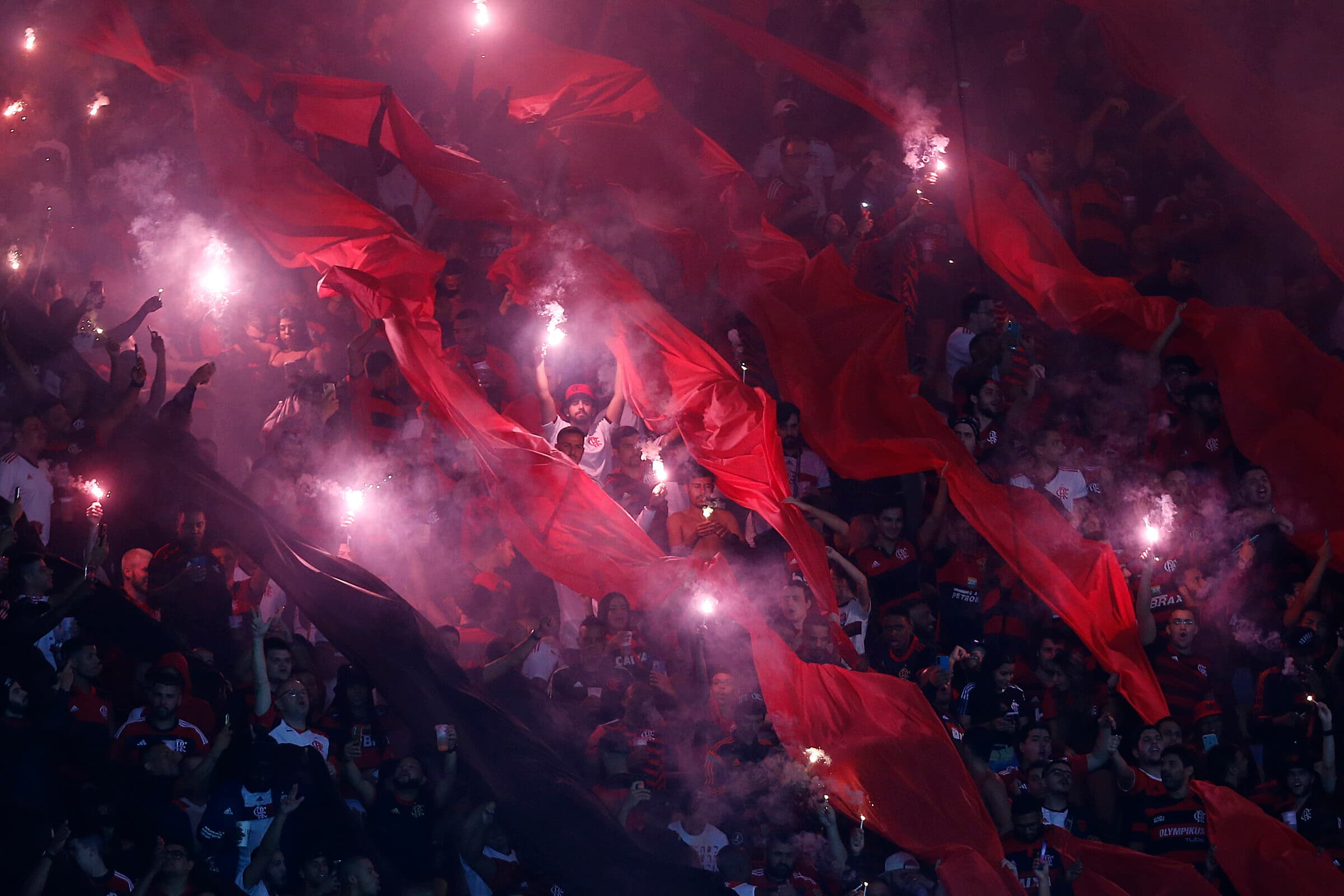 Torcida do Flamengo no Maracanã
