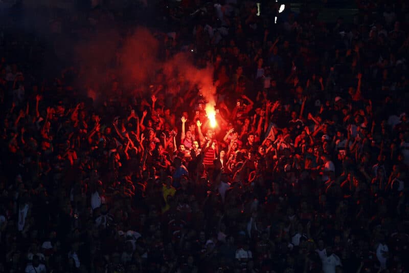Torcida do Flamengo no Maracanã; Rubro-Negro acusa segurança do clube de tentar intimidar após protestos contra Rodolfo Landim