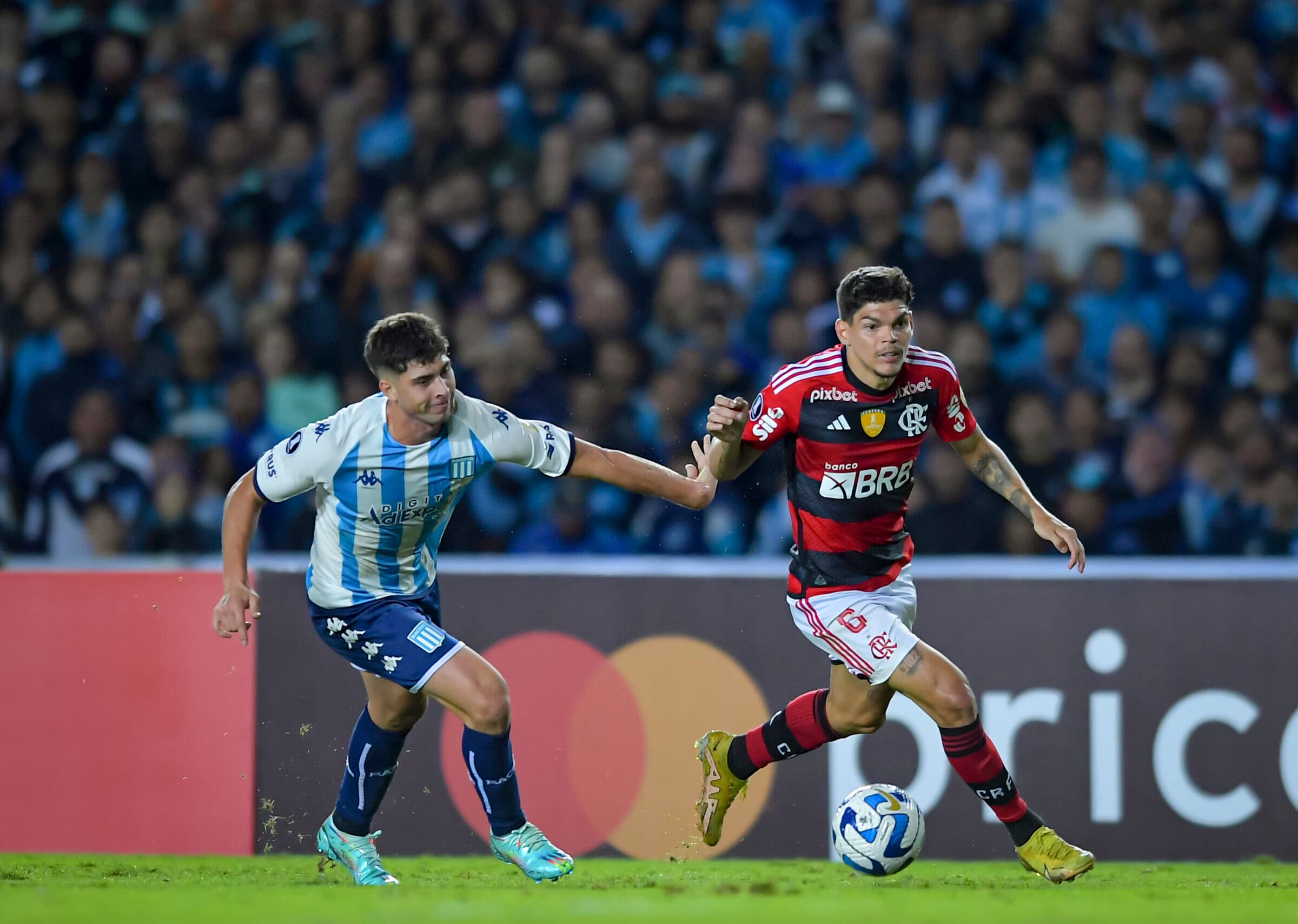 Nesta quinta (8), Flamengo e Racing se enfrentam no Maracanã. O Racing tem marca singular comparado com outros argentinos contra o Flamengo