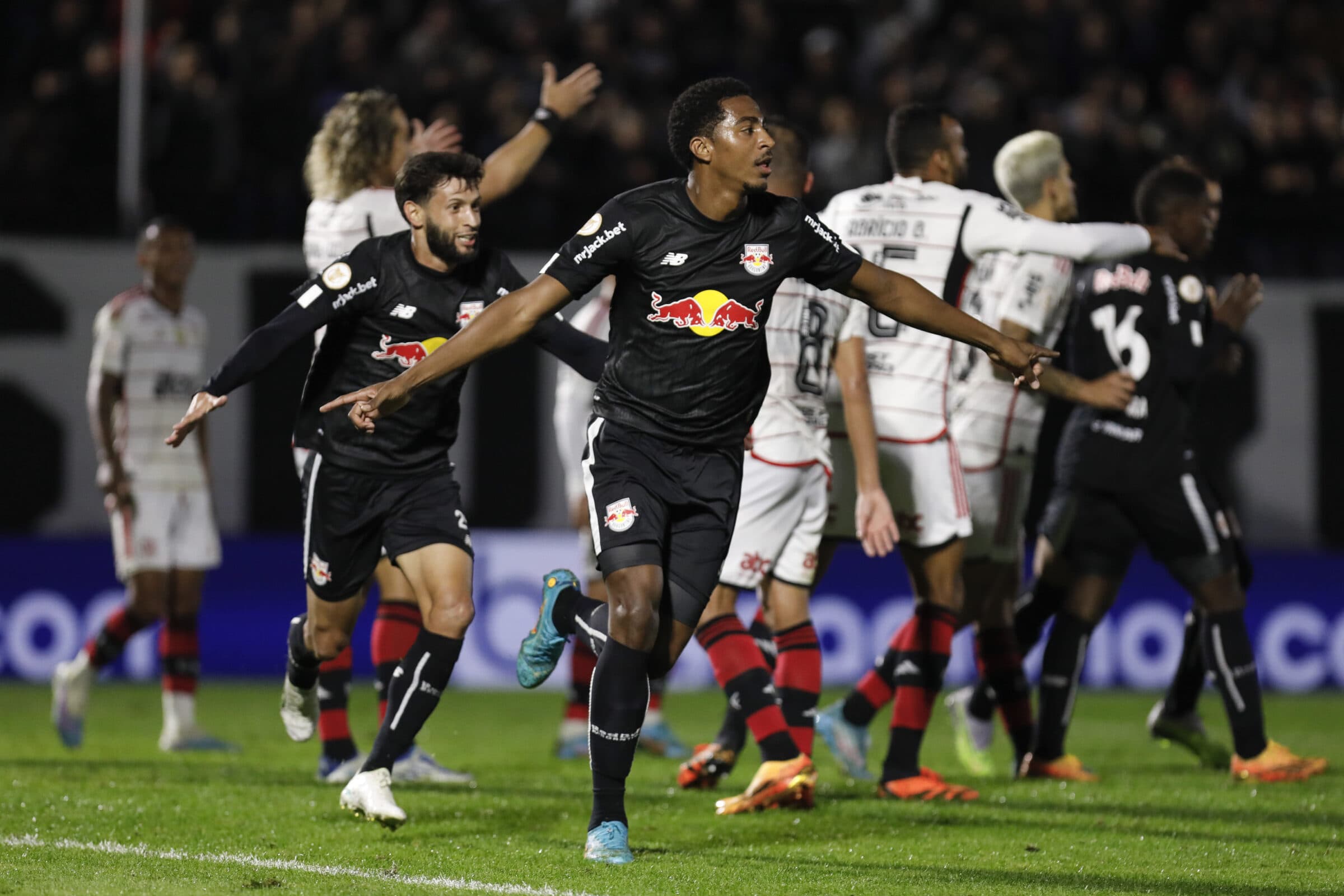 Bragantino x Flamengo