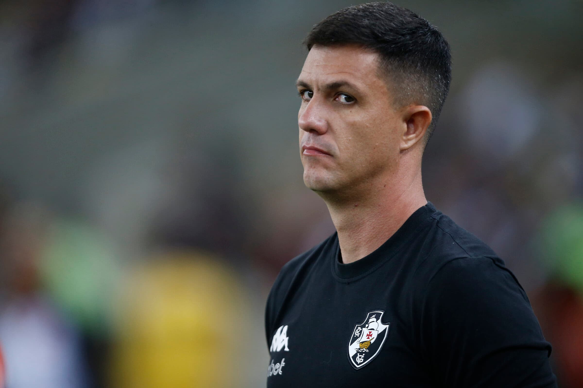 Barbieri está pressionado após perder de 4 para o Flamengo