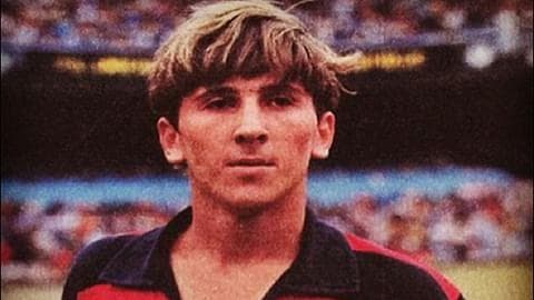 Nesta sábado, Zico comemorou o aniversário de sua estreia pelo Flamengo, em 1971. A partida foi contra o Vasco na Taça Guanabara