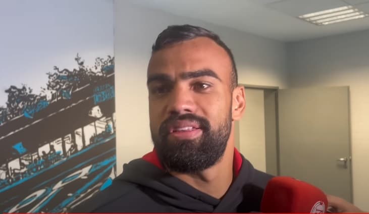 Fabrício Bruno em jogo do Flamengo contra o Grêmio