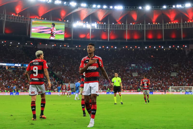 Flamengo e Athletico-PR duelaram pela primeira partida das quartas de final da Copa do Brasil