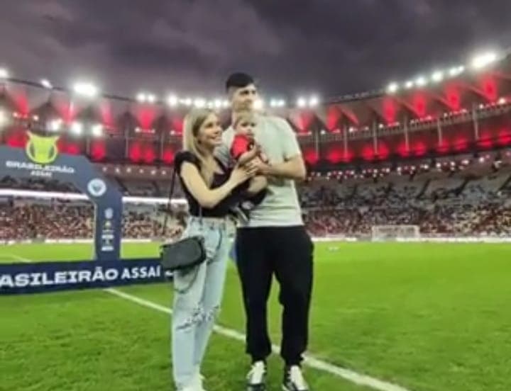 Rossi e família no Maracanã