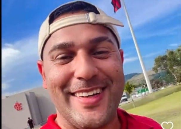 Motorista de Uber entra de 'penetra' no Ninho do Urubu