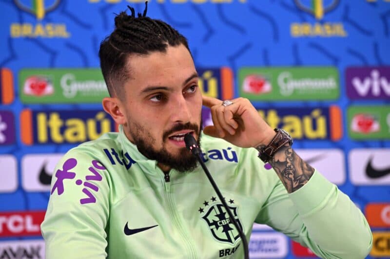 Alex Telles é alvo do Flamengo