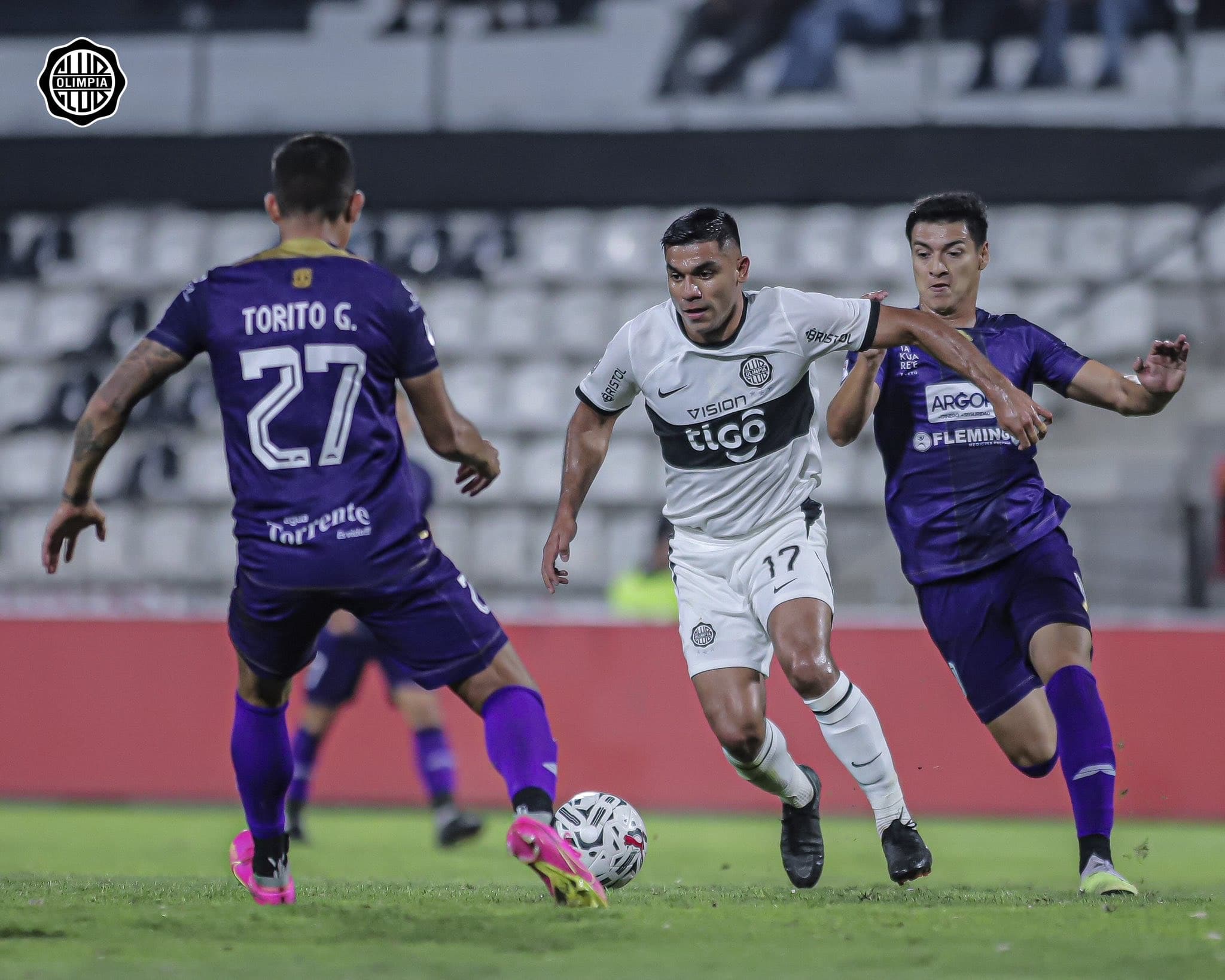 Adversário do Flamengo na Libertadores, Olimpia perde em casa no Paraguaio
