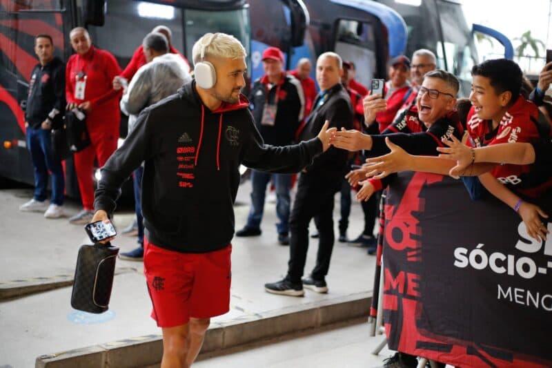 Veja todas as informações dos próximos jogos do Flamengo, contra Botafogo e Athletico pelo Campeonato Brasileiro, e São Paulo na Copa do Brasil