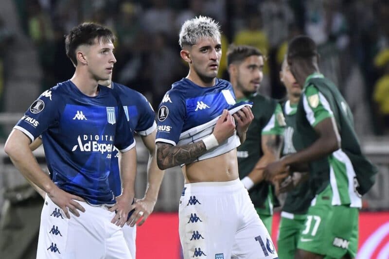 Líder do grupo do Flamengo, Racing perde para o Atlético Nacional na Libertadores
