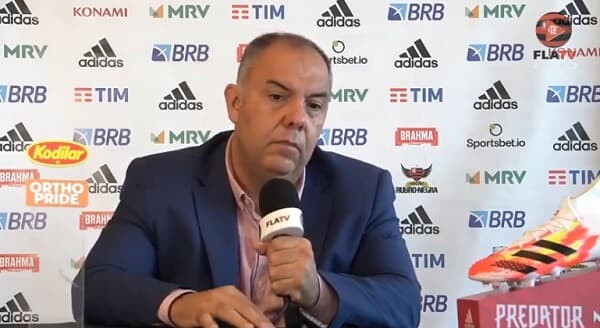 Marcos Braz em entrevista coletiva no Flamengo