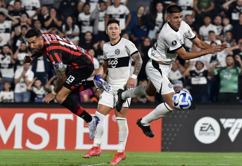 Olimpia tem grandes problemas defensivos que o Flamengo pode explorar em jogo da Libertadores