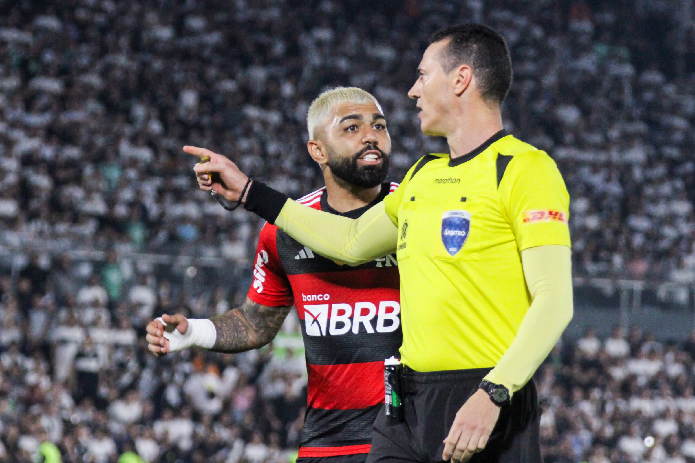 Gabigol enviou carta para Conmebol após citar "roubo" em jogo de Flamengo e Olimpia na Libertadores