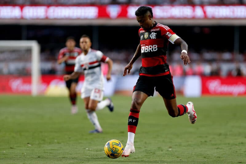 Bruno Henrique em Flamengo x São Paulo