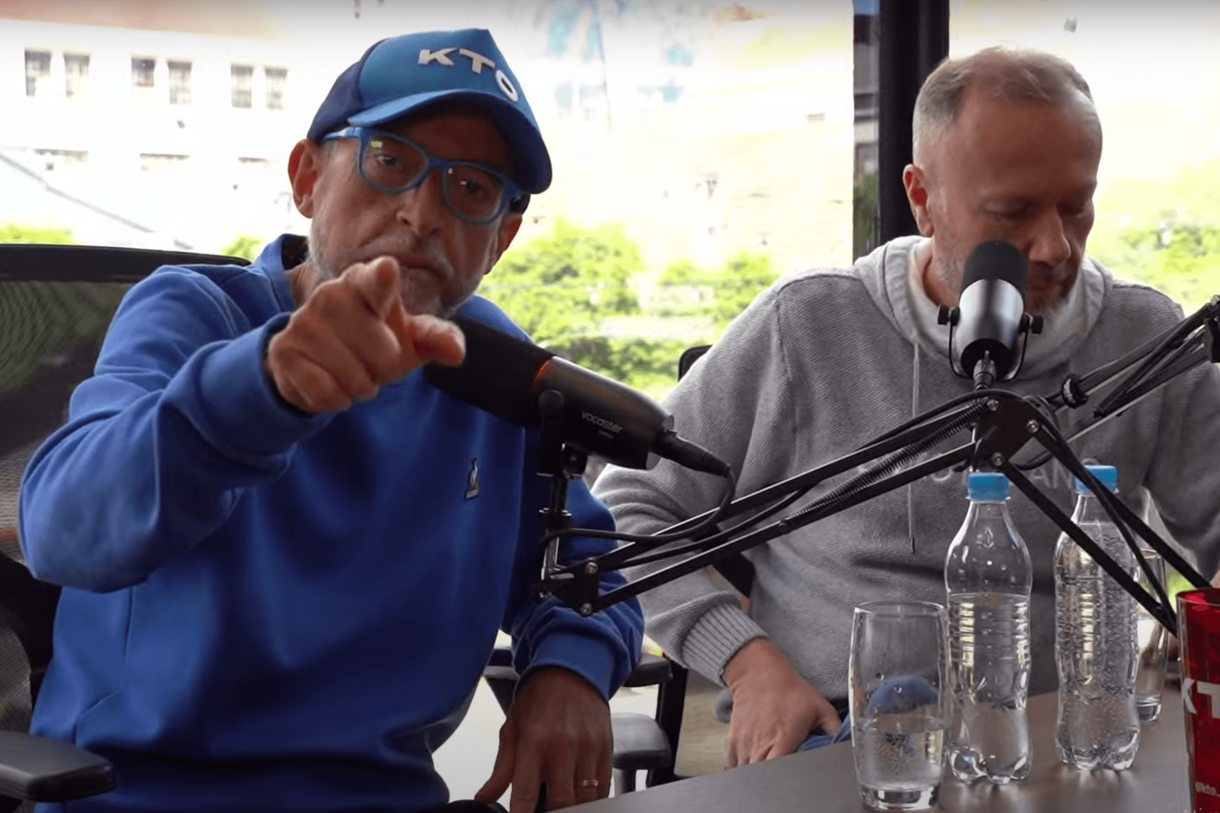 Farid Germano e Baldasso "brigam" em podcast ao debaterem Mundial de Clubes, e gremista se estressa e cita Zico para defender Grêmio