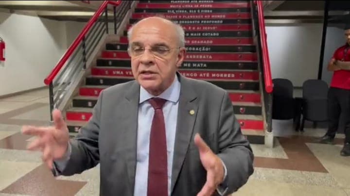 Eduardo Bandeira de Mello após votação do CoDe no Flamengo