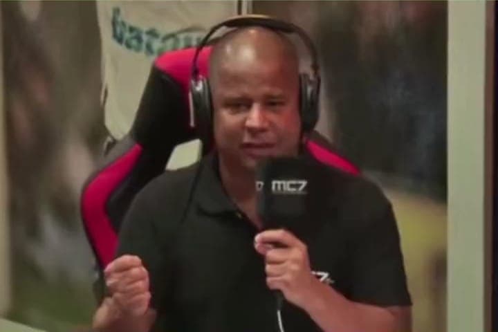Marcelinho Carioca pede desculpas ao Flamengo