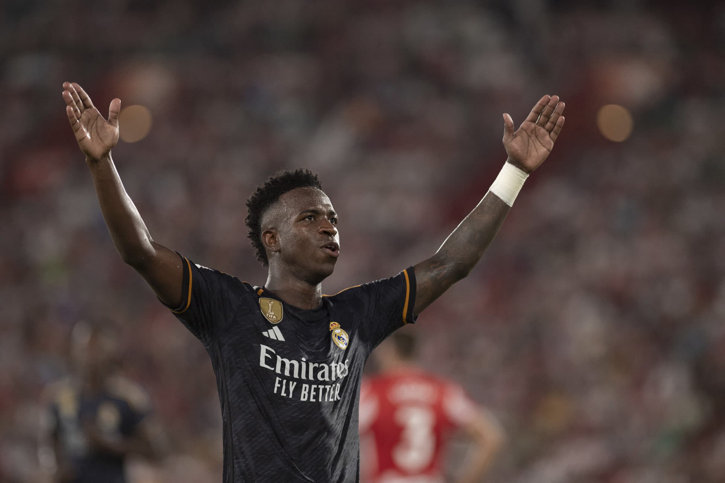 Permanência de Ancelotti até fim de contrato não é mais certeza, e Real Madrid já escolhe Xabi Alonso para o time de Vini Jr