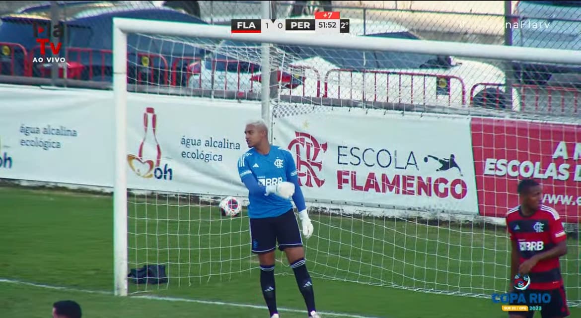 Com reservas, Dyogo Alves decide de novo e garante classificação do Flamengo Sub-20