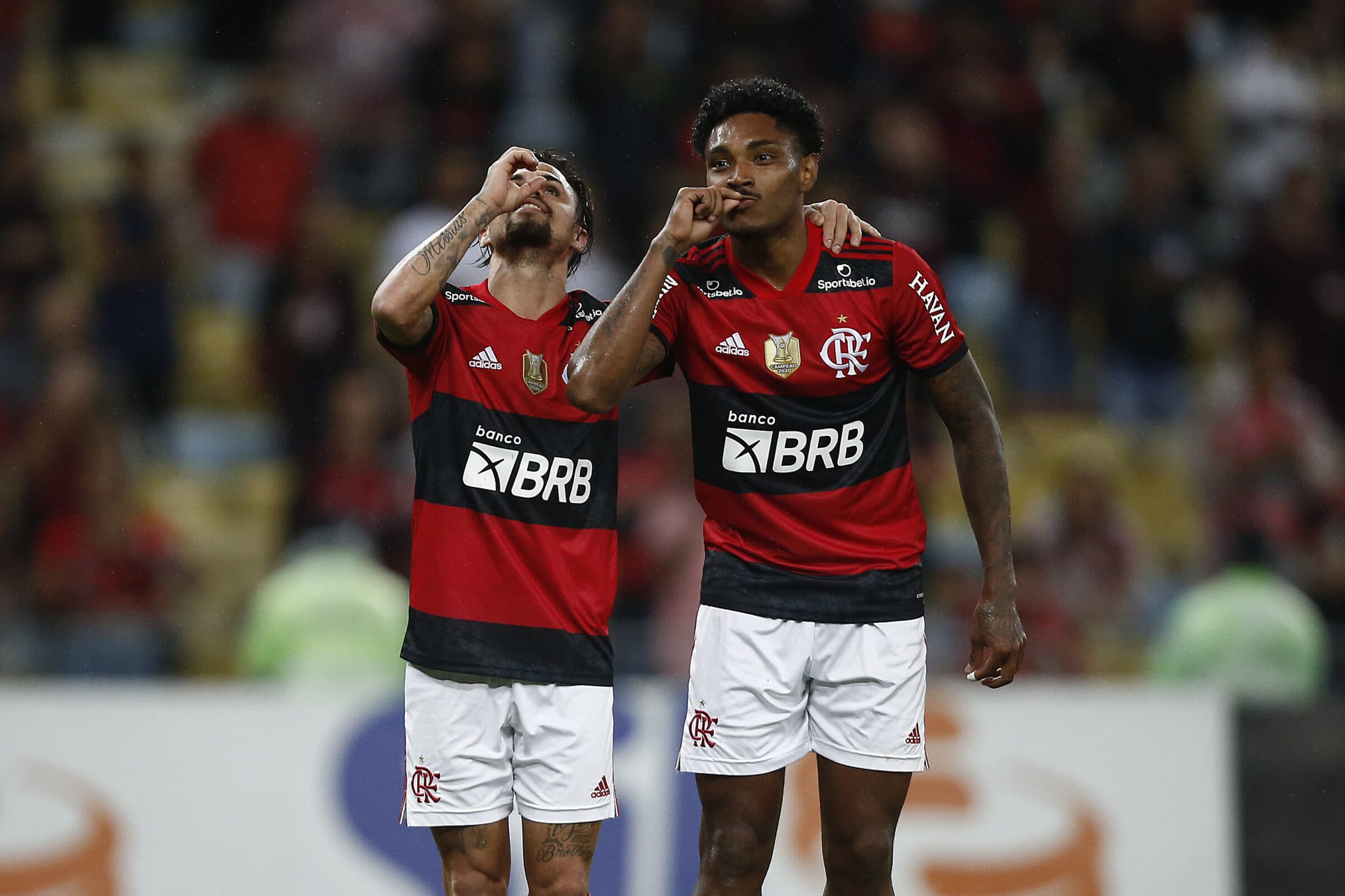 Flamengo e Bahia se enfrentam no Maracanã após dois anos do último encontro