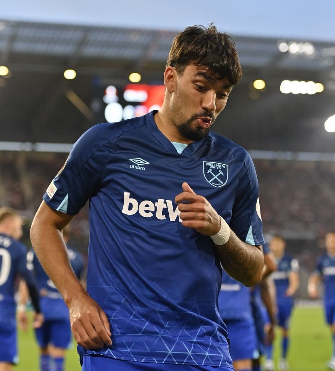 Ex-Flamengo: Paquetá anota belo gol de cabeça e 'debocha' dos alemães; veja