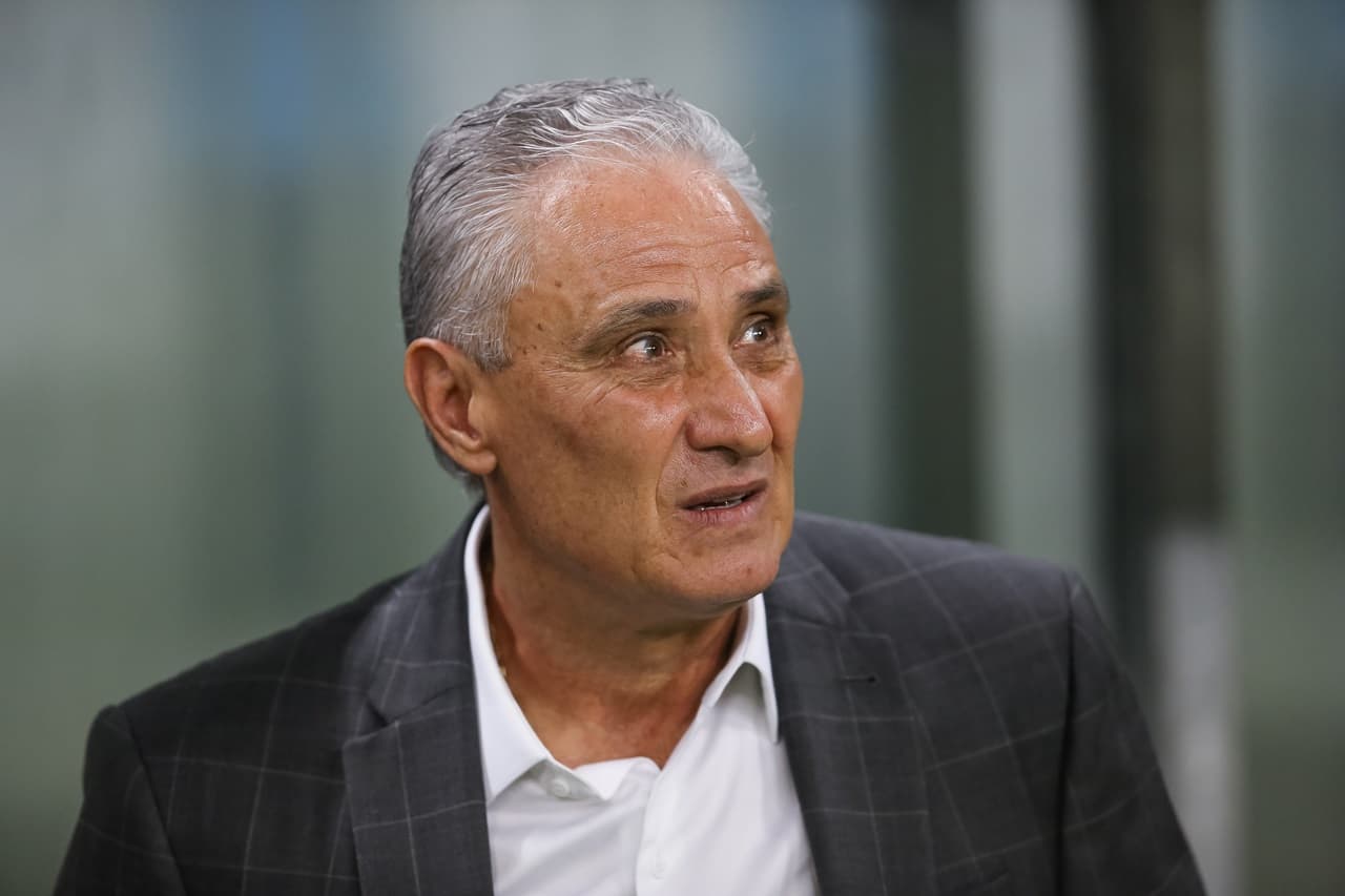 Tite, técnico do Flamengo, em sua primeira derrota, contra o Grêmio pelo Brasileirão